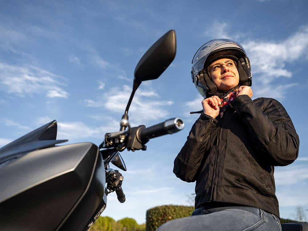 Why choose Grafton Fleet Motorcycles for your electric scooter requirements?